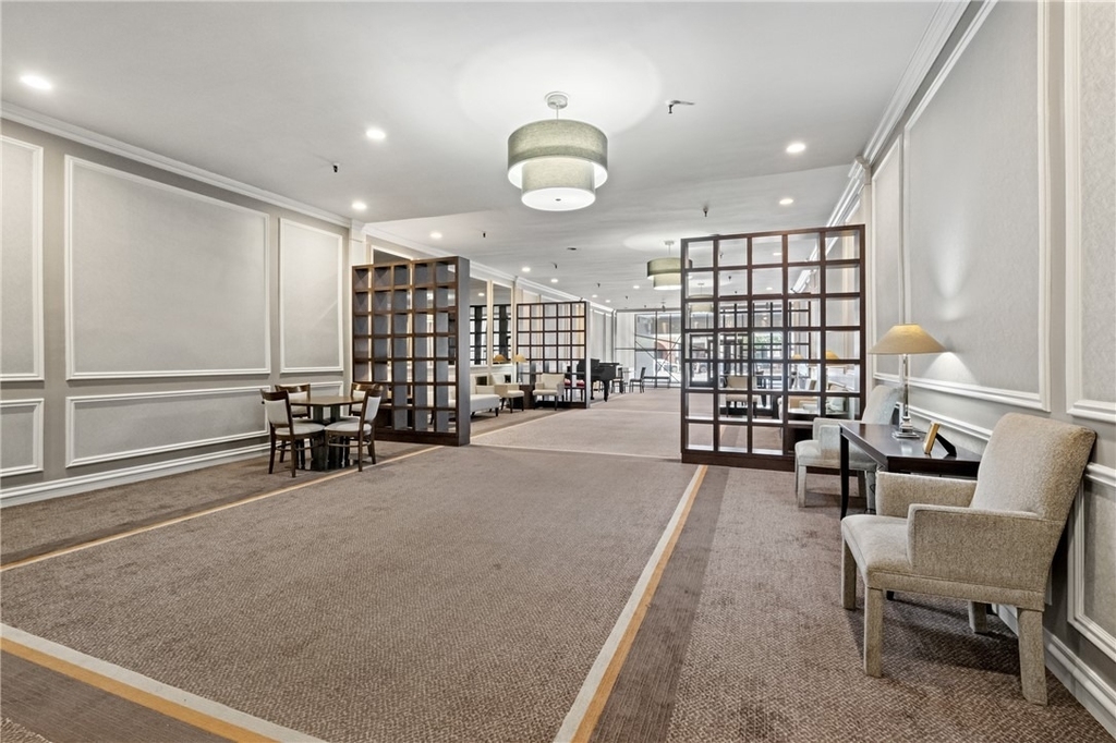 112 Washington Pl - Photo 20