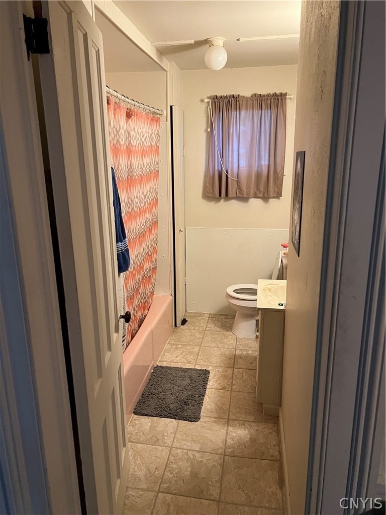 174 Syracuse Avenue - Photo 3