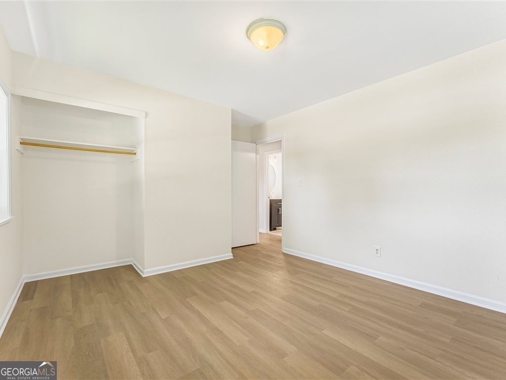 6371 Westbury Road - Photo 16