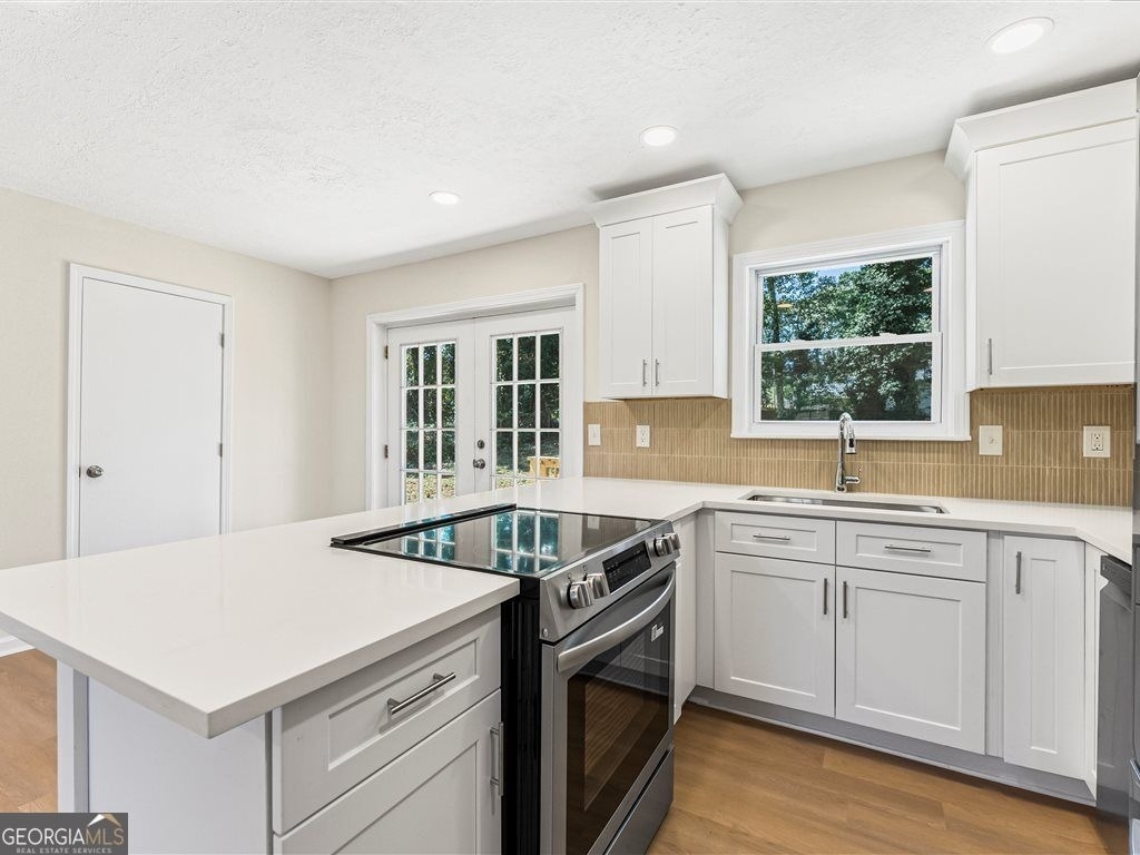 6371 Westbury Road - Photo 12