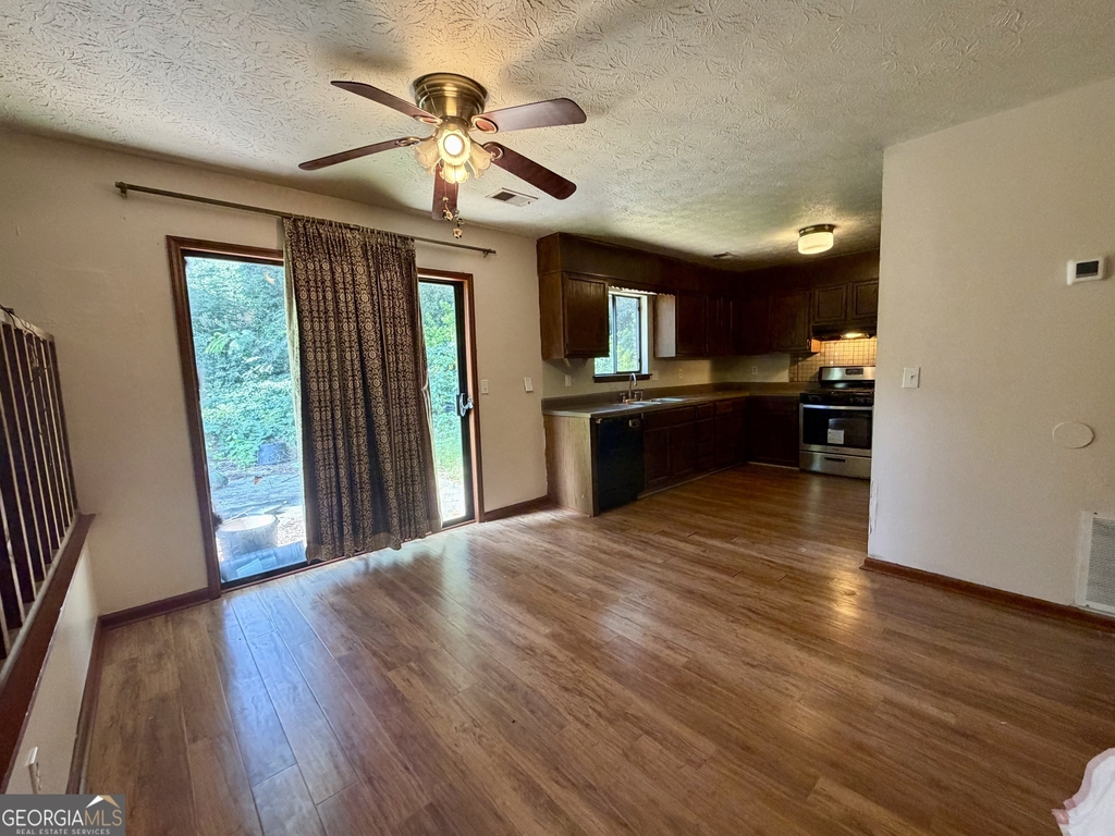 5185 Paisley Court Nw - Photo 2