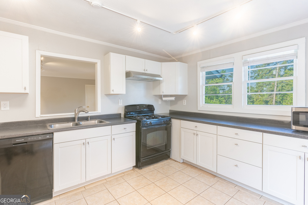 2290 Pinetree Lane Ne - Photo 18