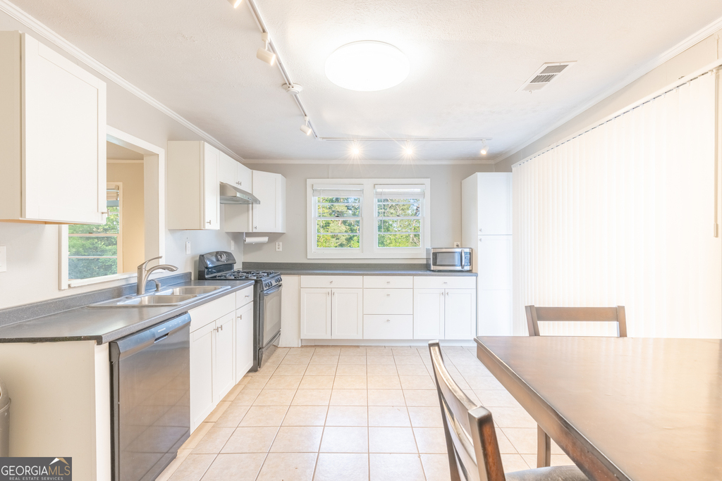2290 Pinetree Lane Ne - Photo 16