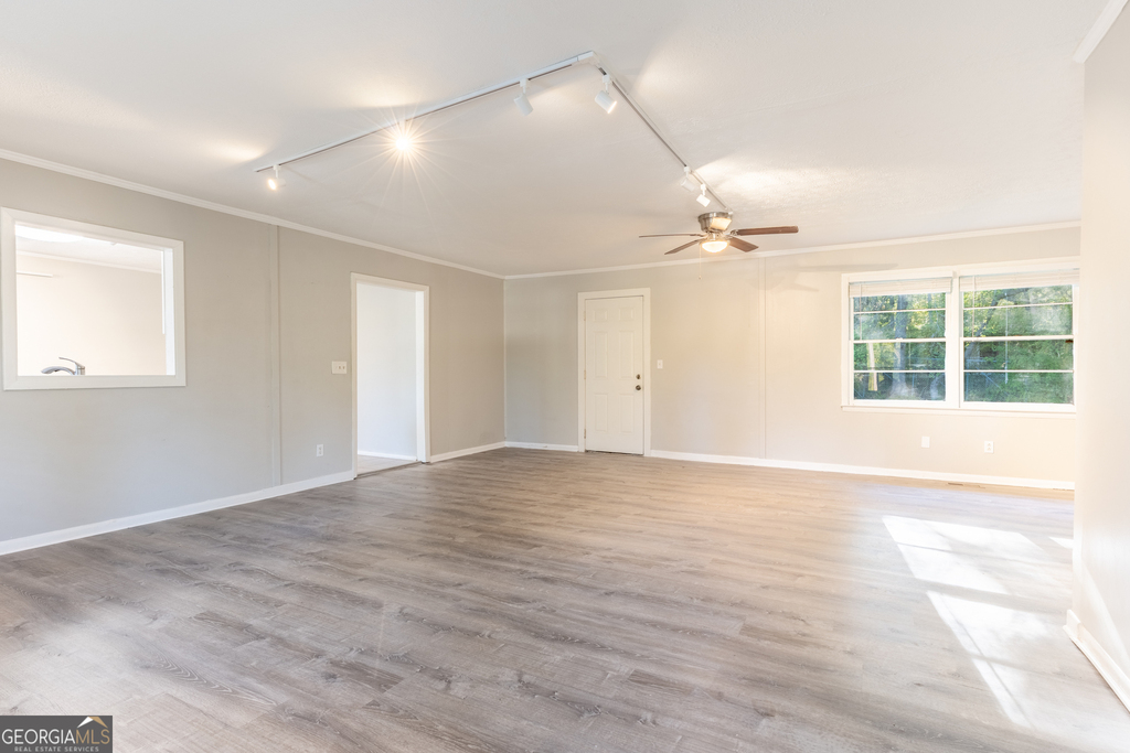 2290 Pinetree Lane Ne - Photo 11