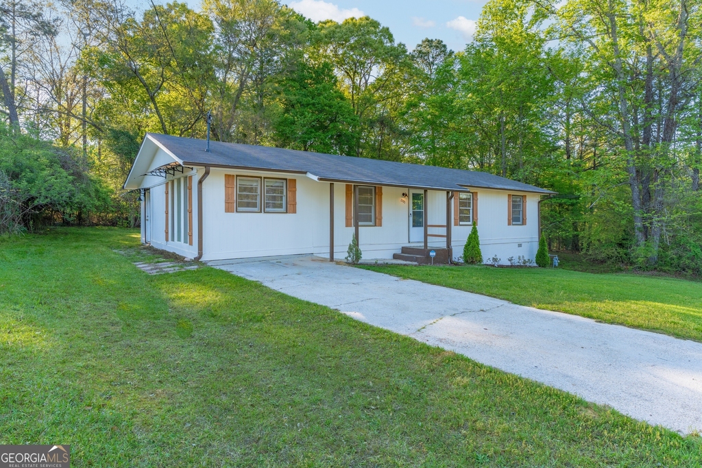 2290 Pinetree Lane Ne - Photo 1