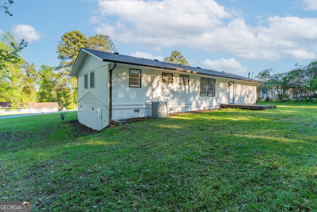 2290 Pinetree Lane Ne - Photo 6