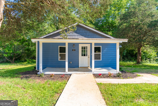 808 Davis Street - Photo 0