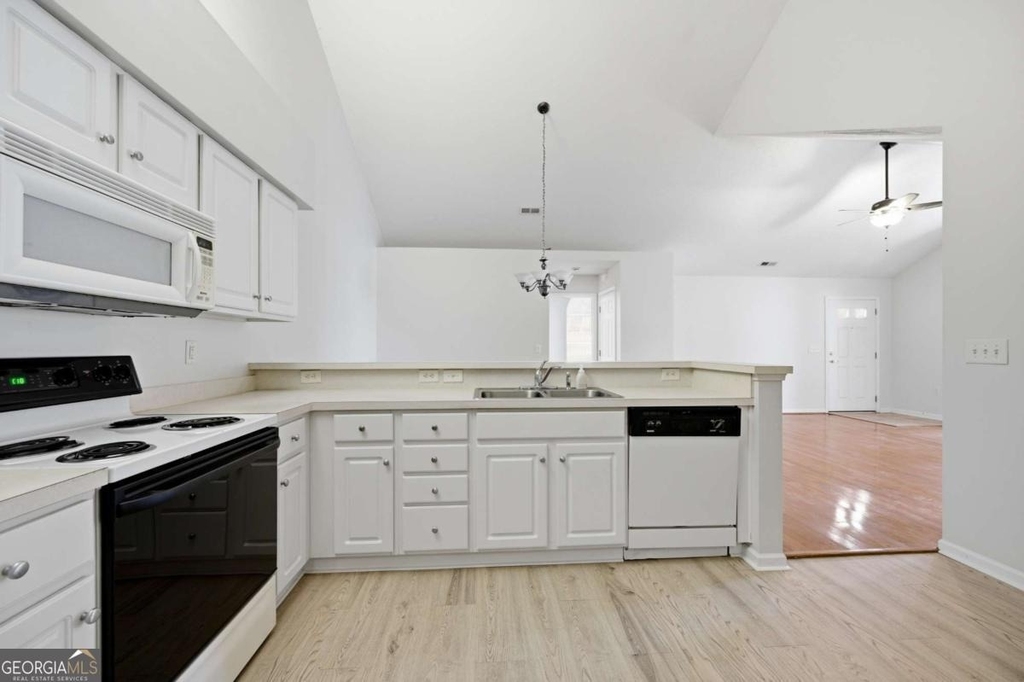 19108 Harvest Ridge Lane - Photo 12