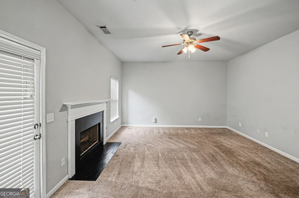 1230 Grey Rock Way - Photo 3