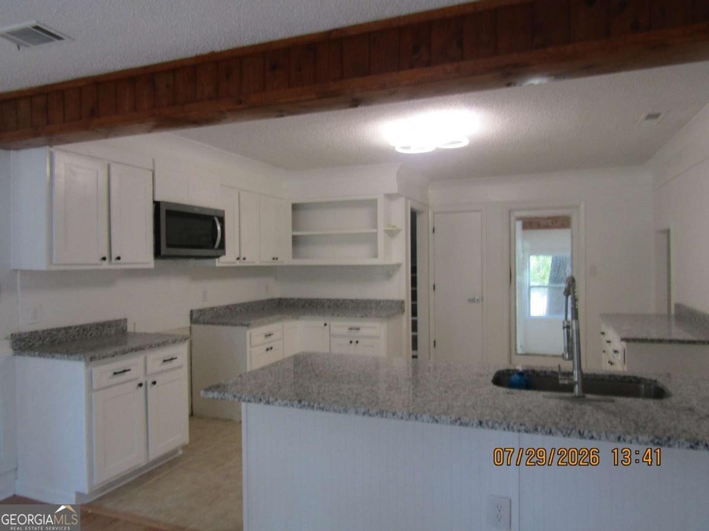 513 Juniper Way - Photo 4