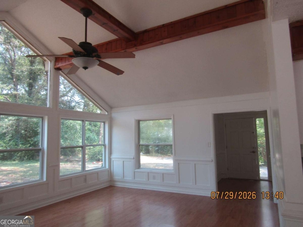 513 Juniper Way - Photo 2