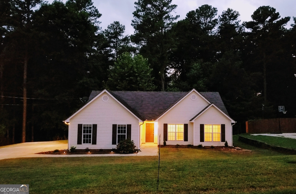 2720 Dacula Cove Circle - Photo 1