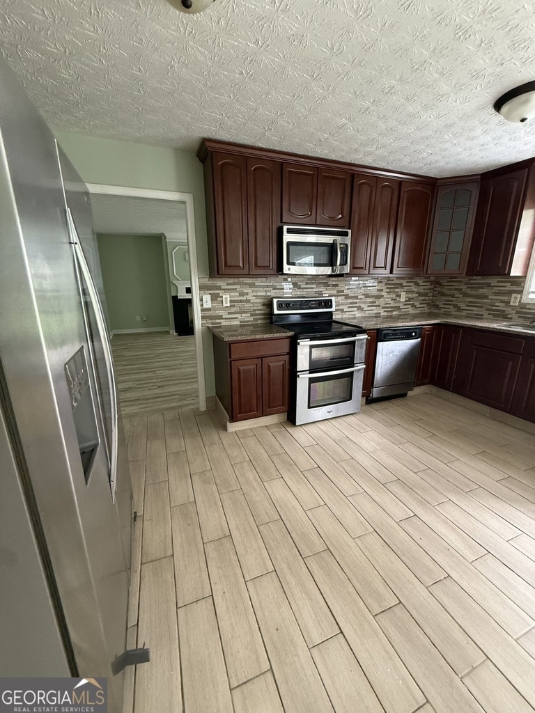 755 Tara Bend - Photo 7