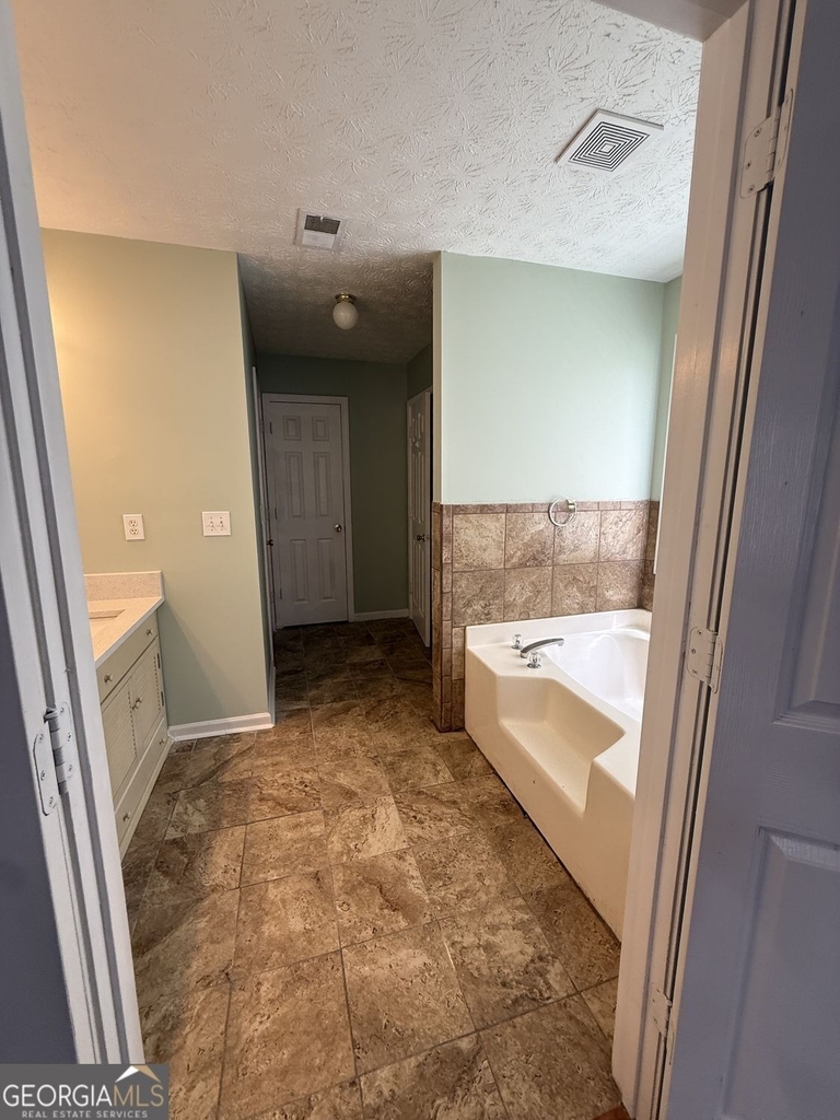 755 Tara Bend - Photo 15