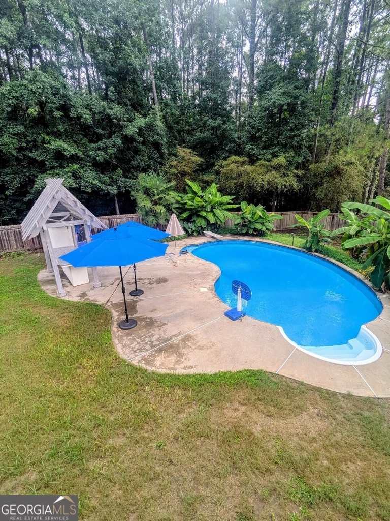 305 Windsor Place - Photo 35