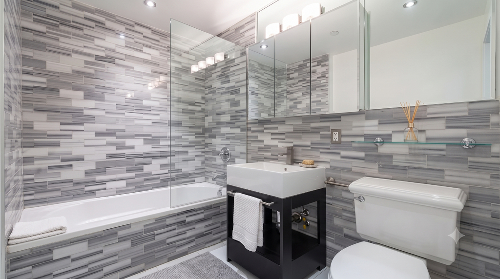 2071 Adam Clayton Powell Jr Boulevard - Photo 7