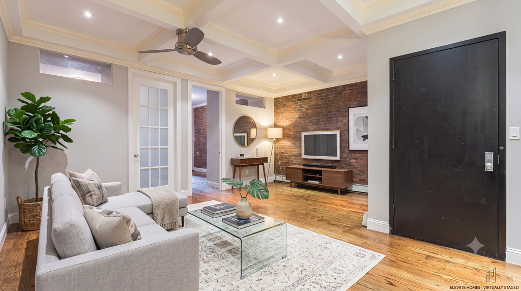 2071 Adam Clayton Powell Jr Boulevard - Photo 1