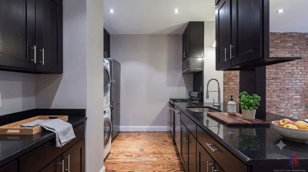 2071 Adam Clayton Powell Jr Boulevard - Photo 6