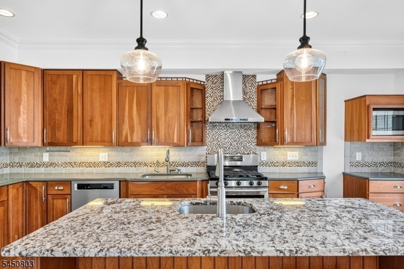 262 Prospect Ave - Photo 6