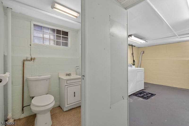 663 Mountain Ave - Photo 26
