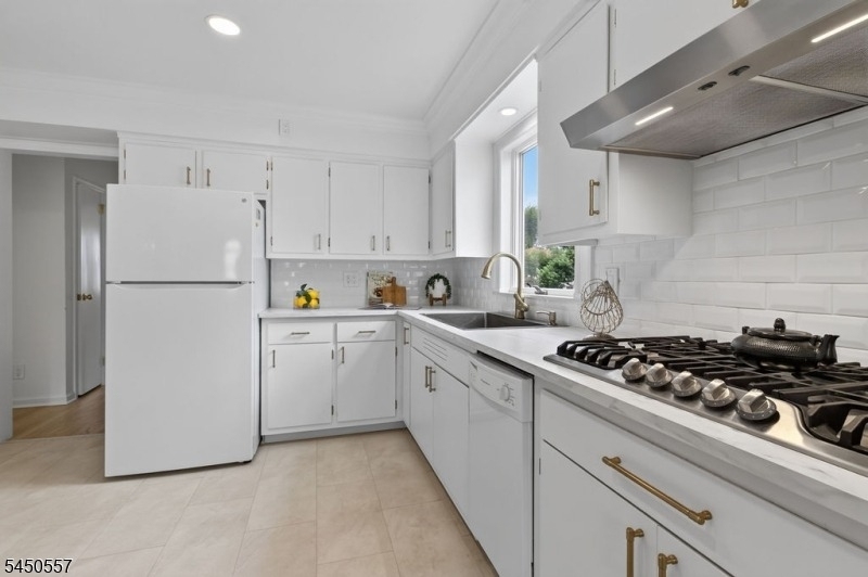 663 Mountain Ave - Photo 12