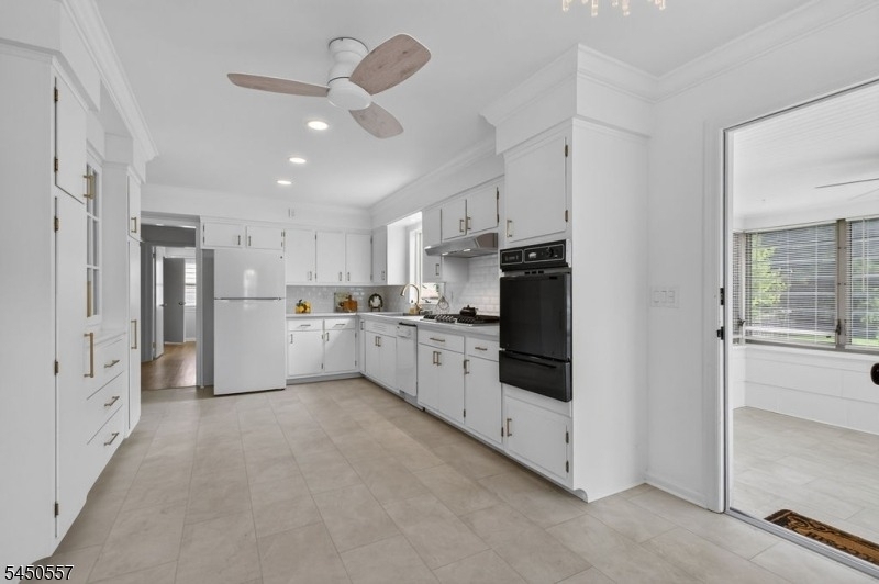 663 Mountain Ave - Photo 11