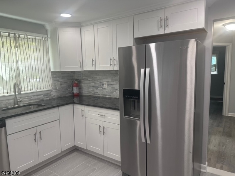 1 Hillairy Ct - Photo 6