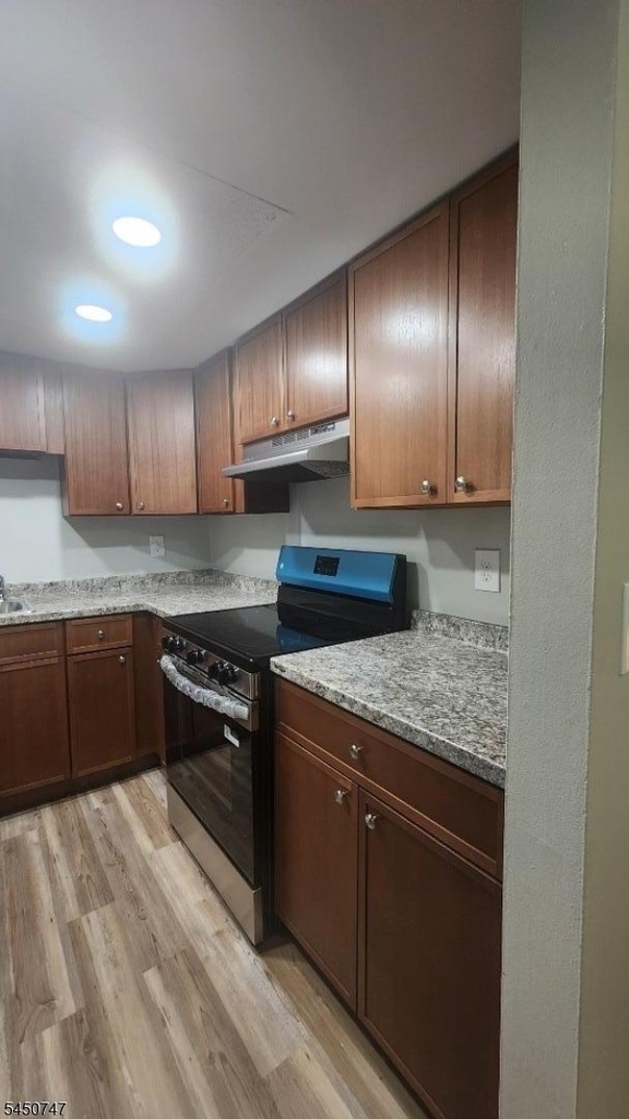 369 Washington Ave, Apt A16 - Photo 12
