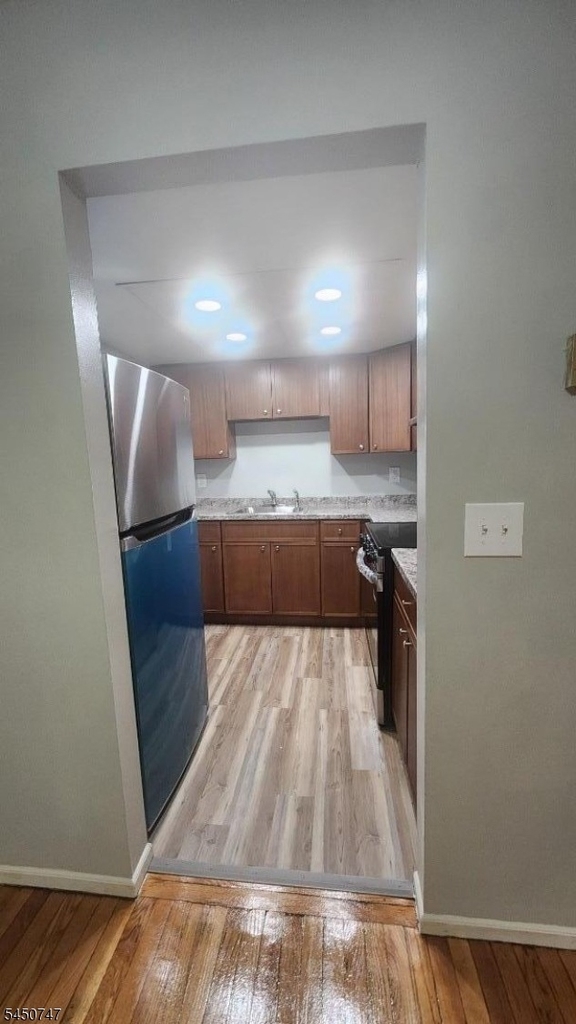 369 Washington Ave, Apt A16 - Photo 10