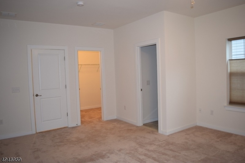 229 Parkview Ln - Photo 11