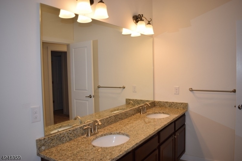 229 Parkview Ln - Photo 17