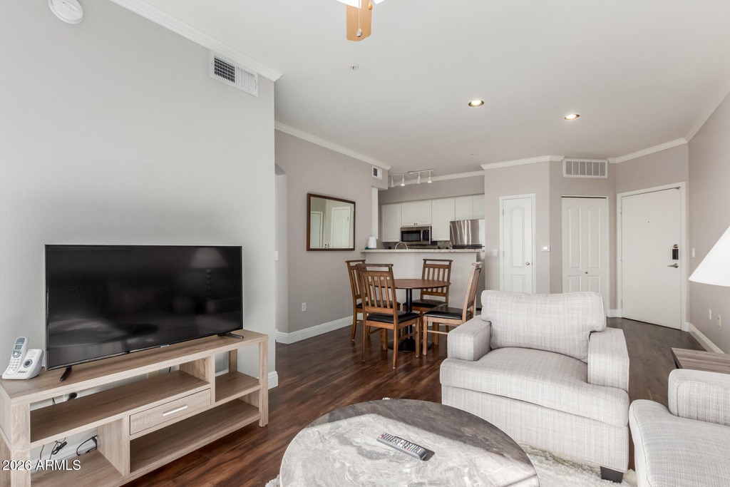 1701 E Colter Street - Photo 2