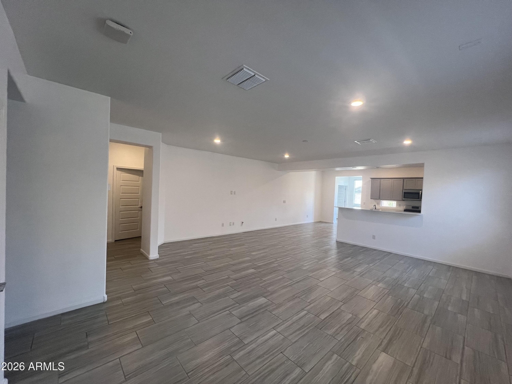 19 N 197th Drive - Photo 3