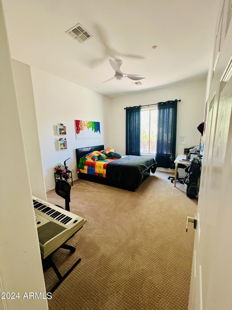 1682 W Ainsworth Drive - Photo 37