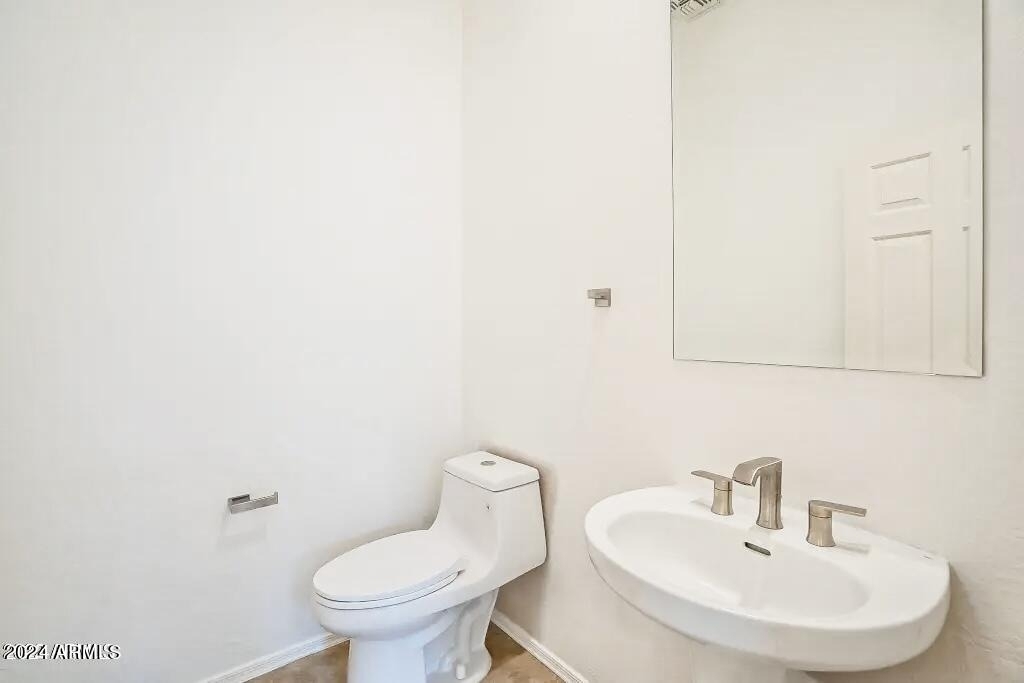 1682 W Ainsworth Drive - Photo 30