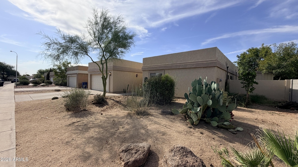 1559 E Whitten Street - Photo 19