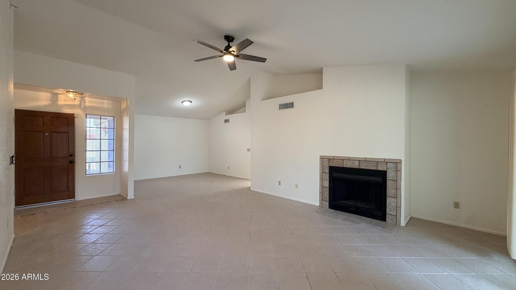 1559 E Whitten Street - Photo 2