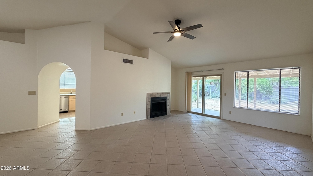 1559 E Whitten Street - Photo 1