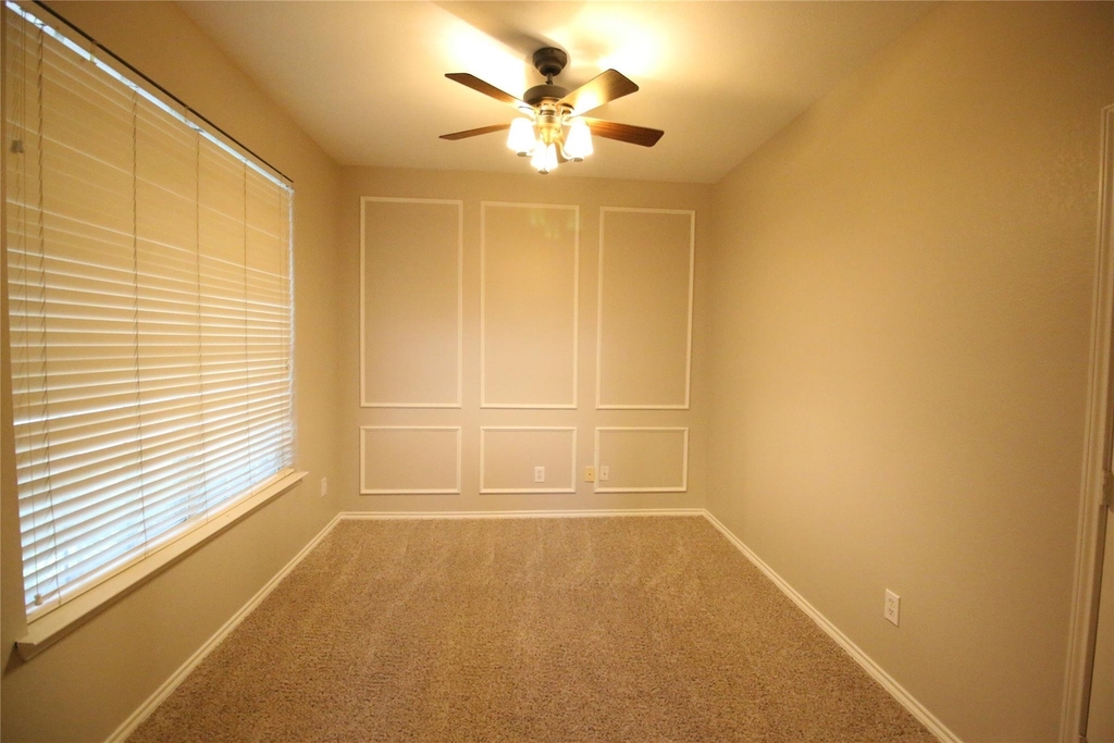 1510 Drexel Court - Photo 1