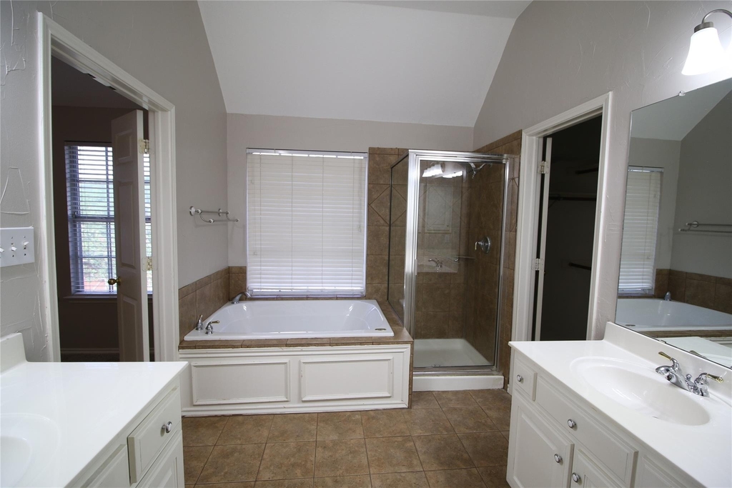 1510 Drexel Court - Photo 14