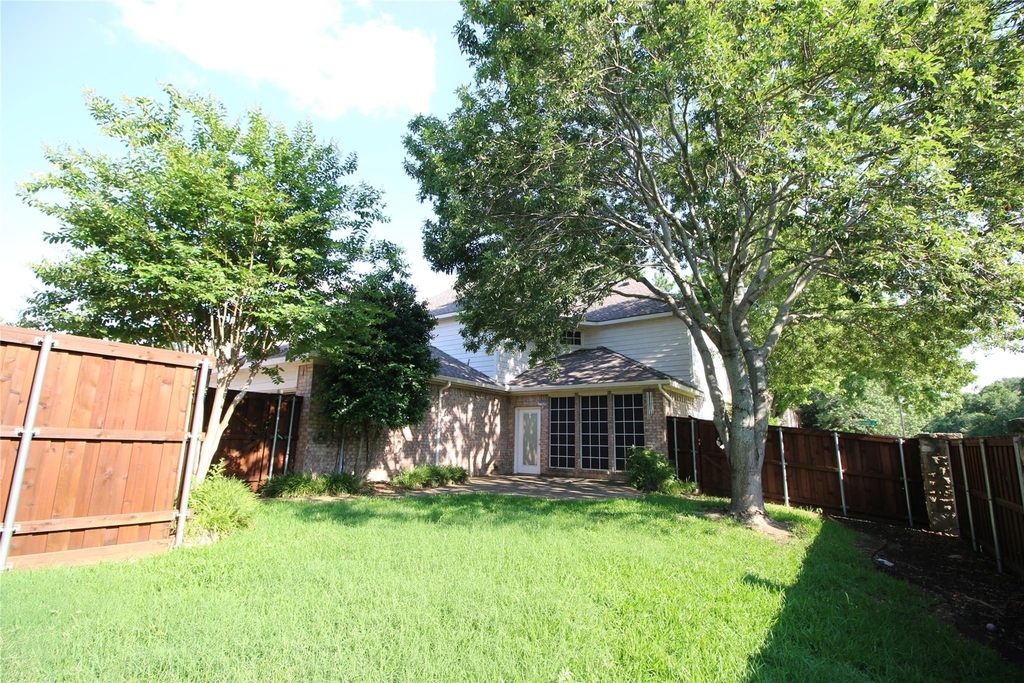 1510 Drexel Court - Photo 17