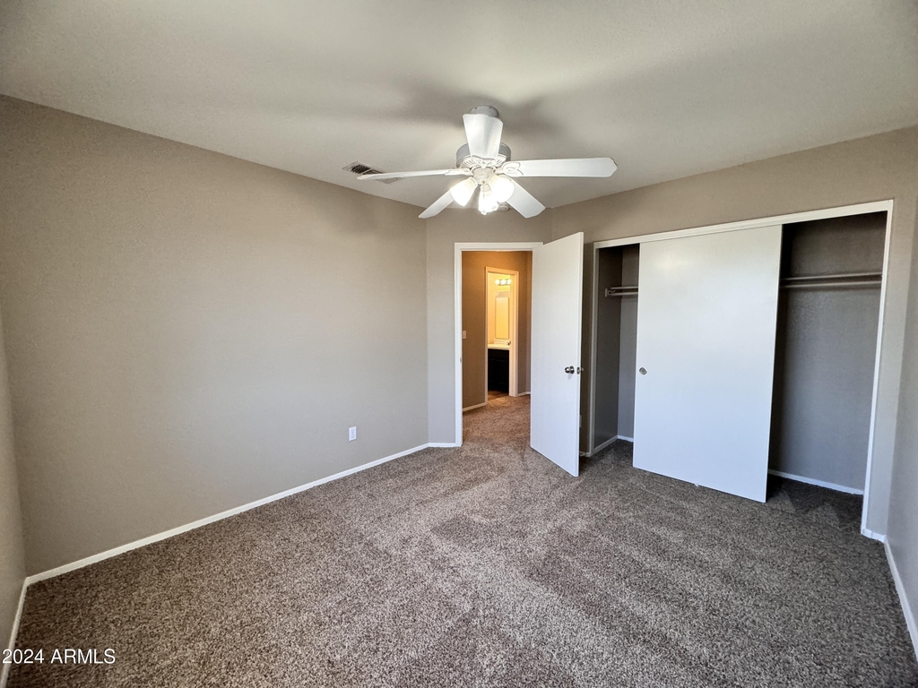 10453 N 76th Drive - Photo 30