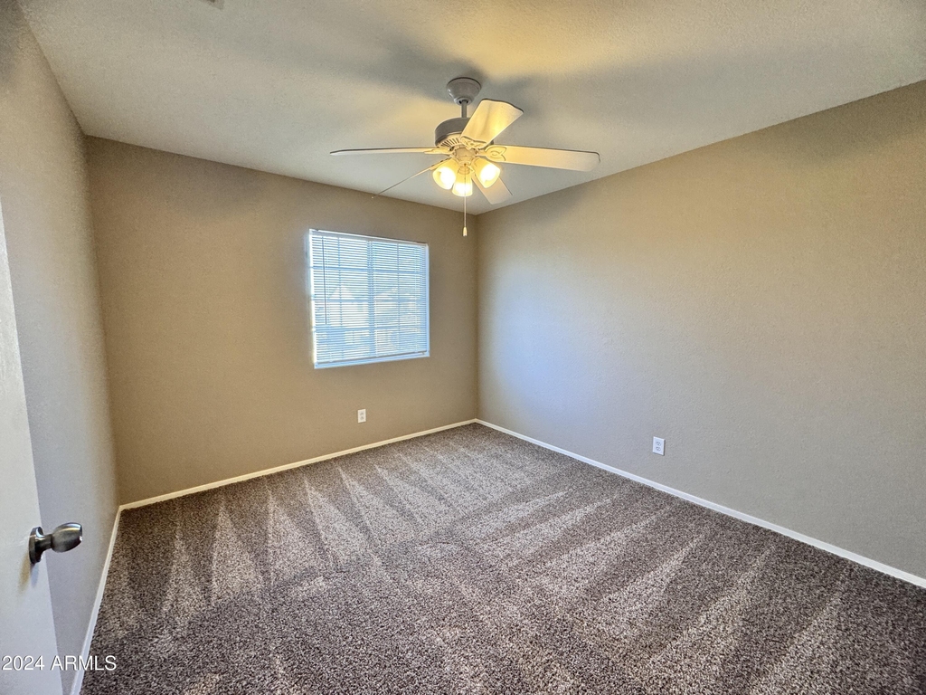 10453 N 76th Drive - Photo 27
