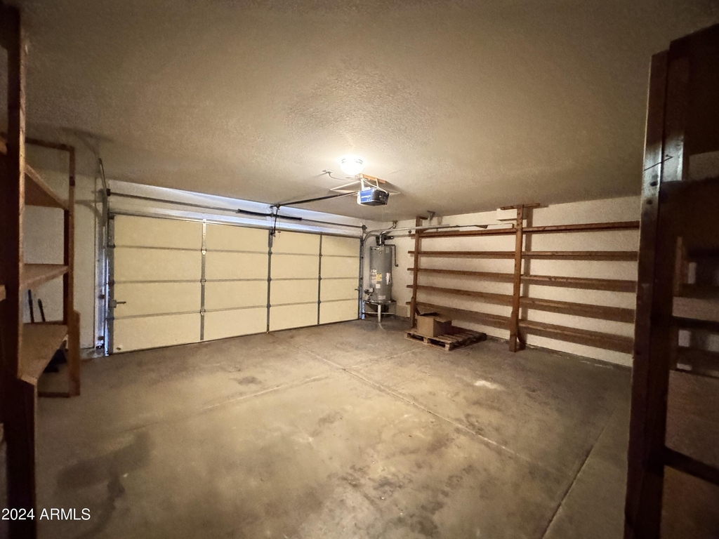 10453 N 76th Drive - Photo 12