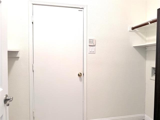 10109 Samantha Drive - Photo 13