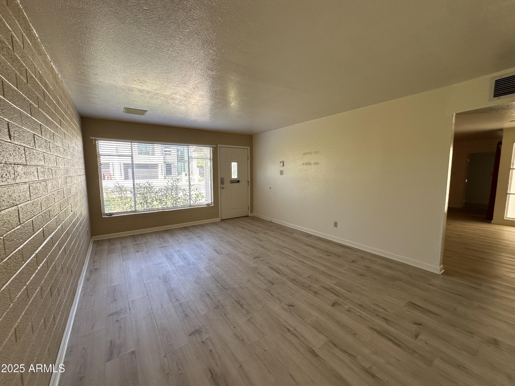 3514 N Pueblo Way - Photo 3