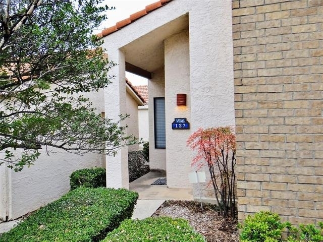 517 Ranch Trail - Photo 1