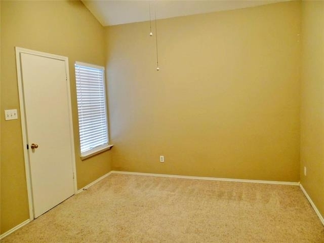 517 Ranch Trail - Photo 8