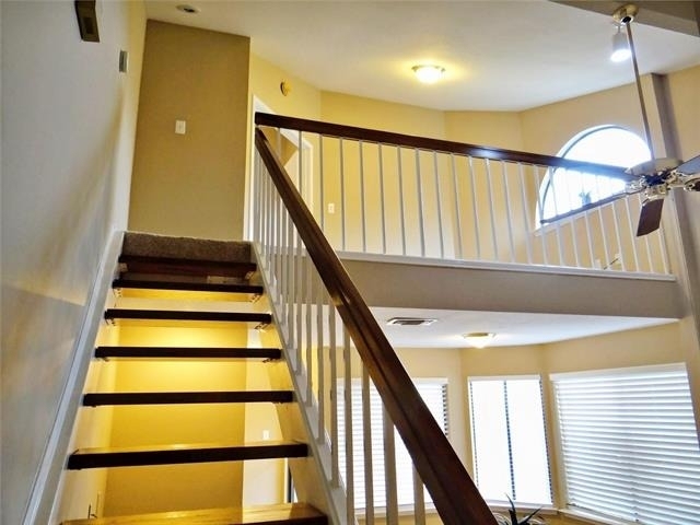 517 Ranch Trail - Photo 12