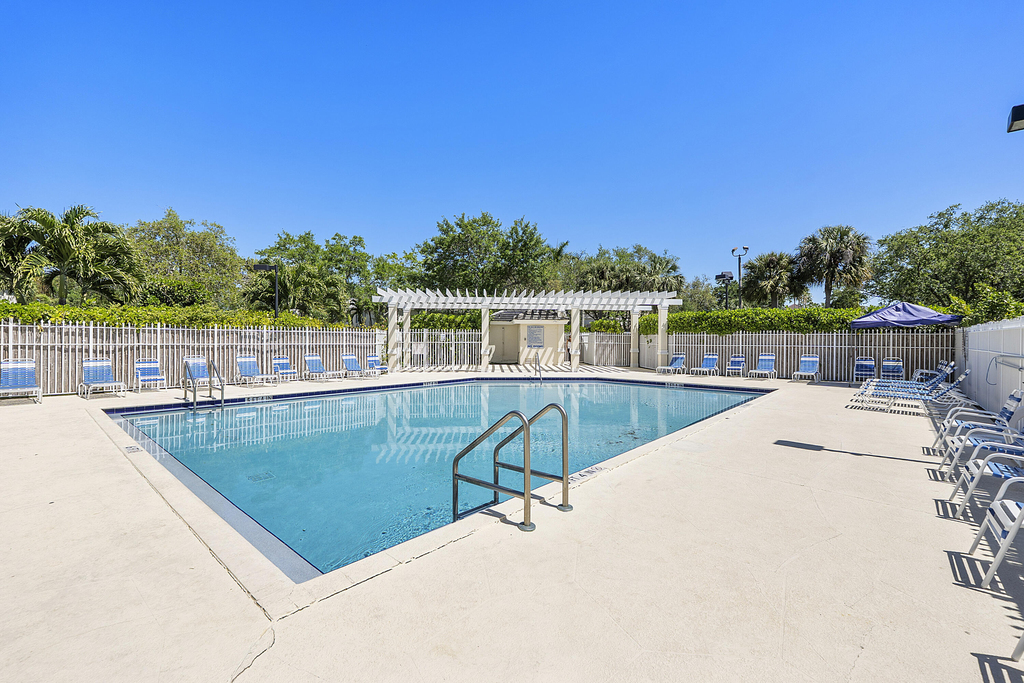 9850 Nw 57th Manor - Photo 33